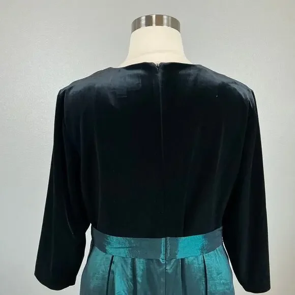 Alex Evenings Velvet A-Line V-Neck Midi Cocktail Dress Black and Green Size 20W - Picture 9 of 13